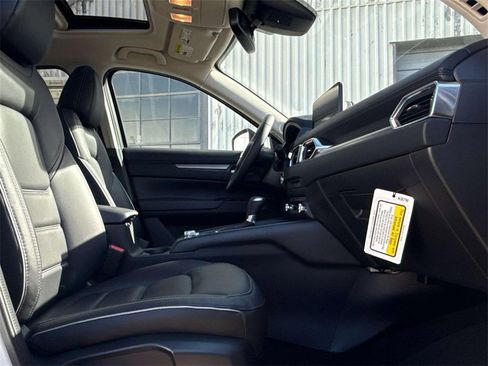 New 2025 MAZDA CX-5 AWD 2.5 S w/ Preferred Package image 14