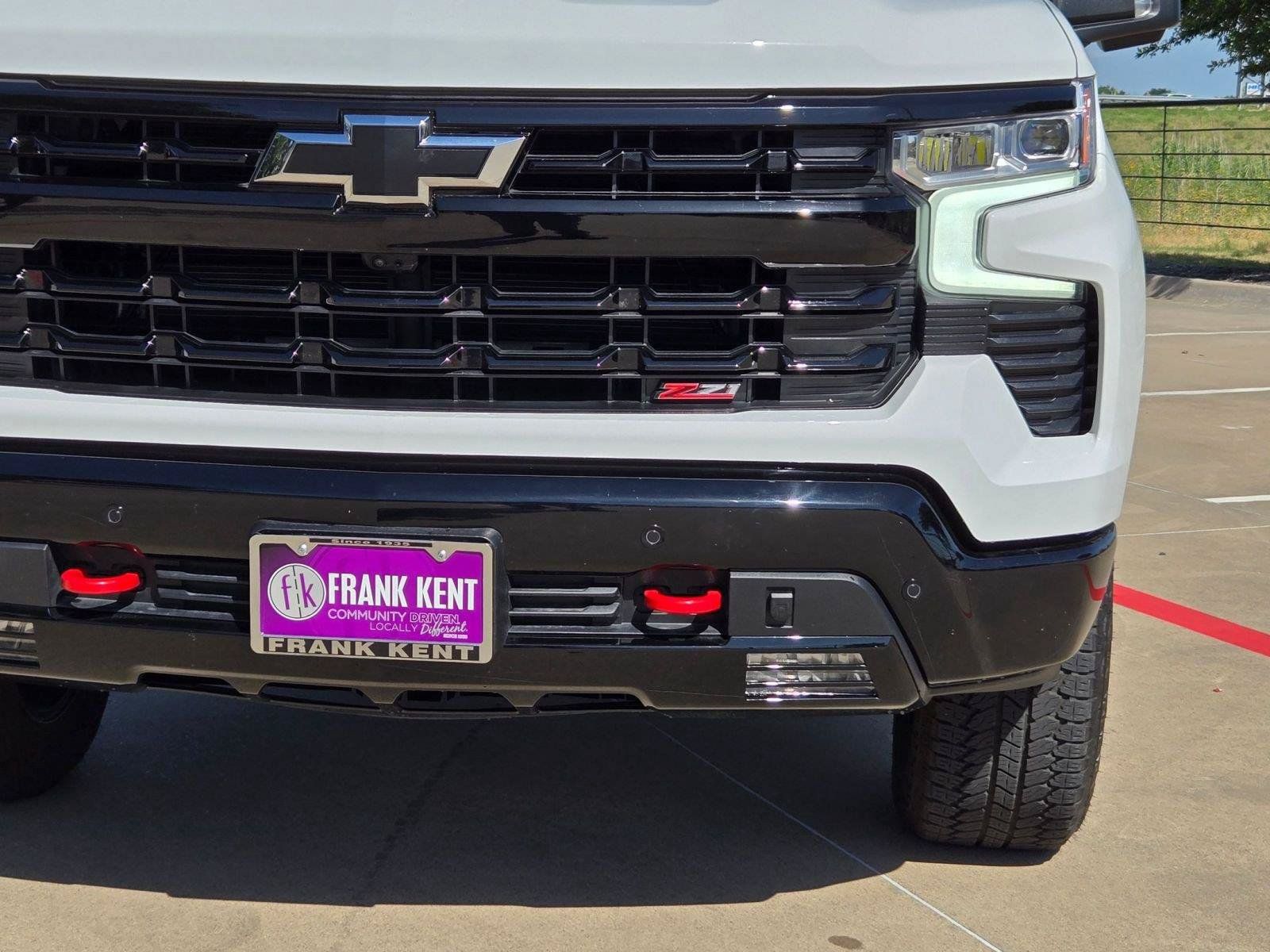 Used 2025 Chevrolet Silverado 1500 LT Trail Boss w/ LT Trail Boss Premium Package AWD/4WD image 6