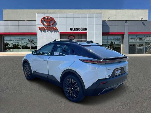 New 2026 Toyota C-HR AWD/4WD image 5