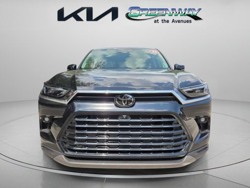 Used 2025 Toyota Grand Highlander AWD Hybrid image 2