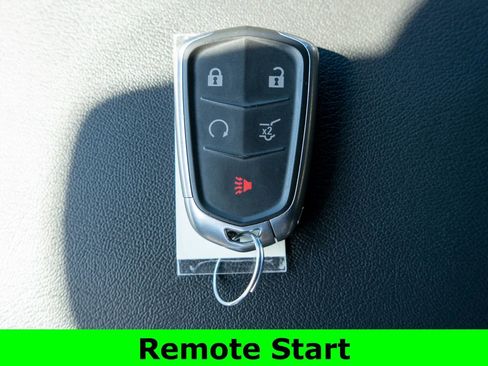 Used 2024 Cadillac XT6 Sport w/ Technology Package AWD/4WD image 31
