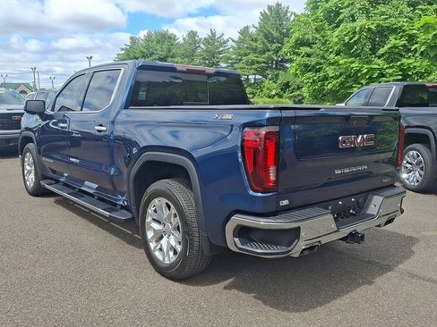 Certified 2021 GMC Sierra 1500 SLT w/ SLT Premium Plus Package AWD/4WD image 4