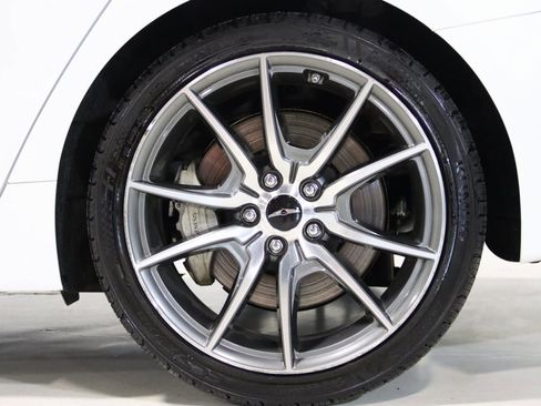 Used 2024 Genesis G70 2.5T image 69