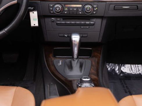 Used 2011 BMW 328i Convertible RWD image 76