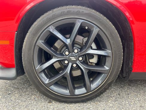 Used 2023 Dodge Challenger R/T RWD image 12