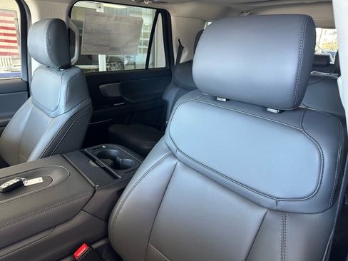 New 2026 Ford Expedition Active image 20