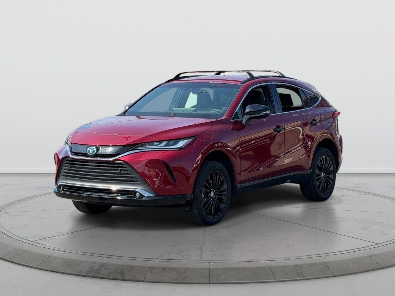 Used 2024 Toyota Venza Nightshade AWD/4WD image 3