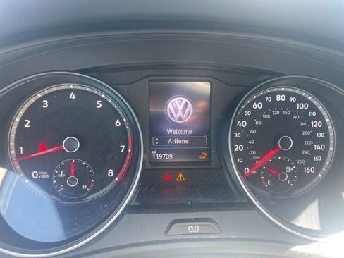 Used 2020 Volkswagen Atlas Cross Sport S image 16