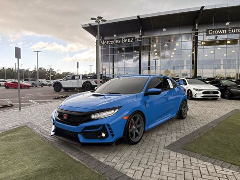Used 2021 Honda Civic Type R image 2