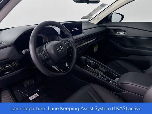 Used 2025 Honda Accord EX-L image 17