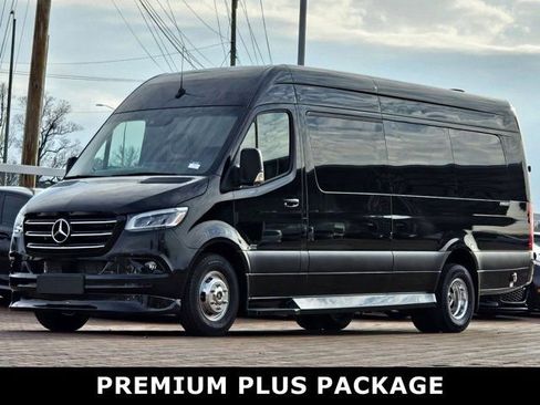New 2024 Mercedes-Benz Sprinter 3500 image 1