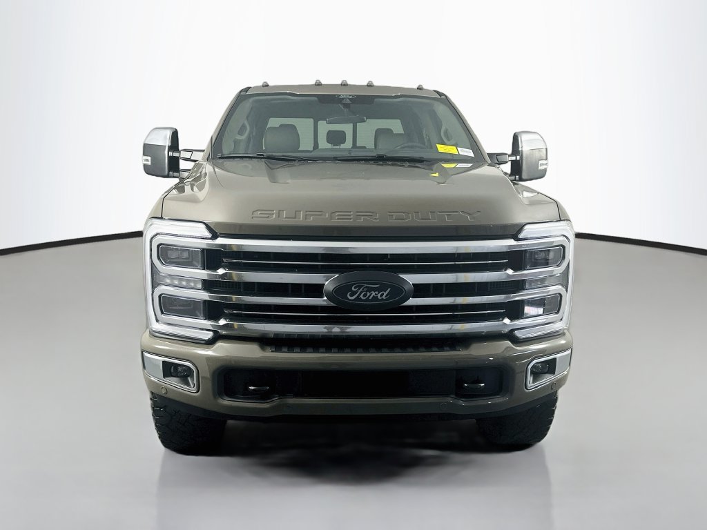 Used 2026 Ford F350 Platinum w/ Platinum Plus Package AWD/4WD image 2