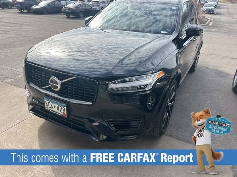Used 2023 Volvo XC90 T8 Ultimate image 2