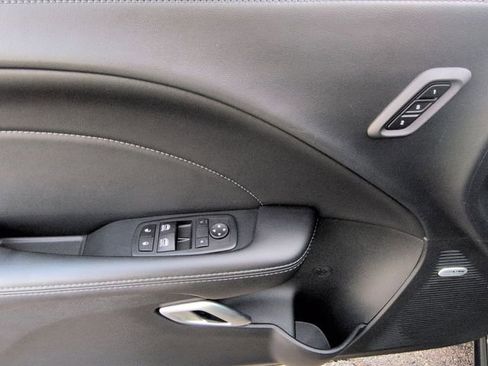 Used 2023 Dodge Challenger R/T w/ Plus Package image 26