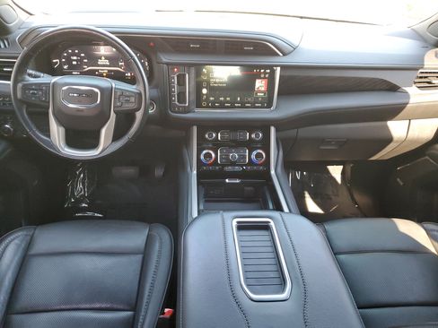 Used 2022 GMC Yukon Denali image 13