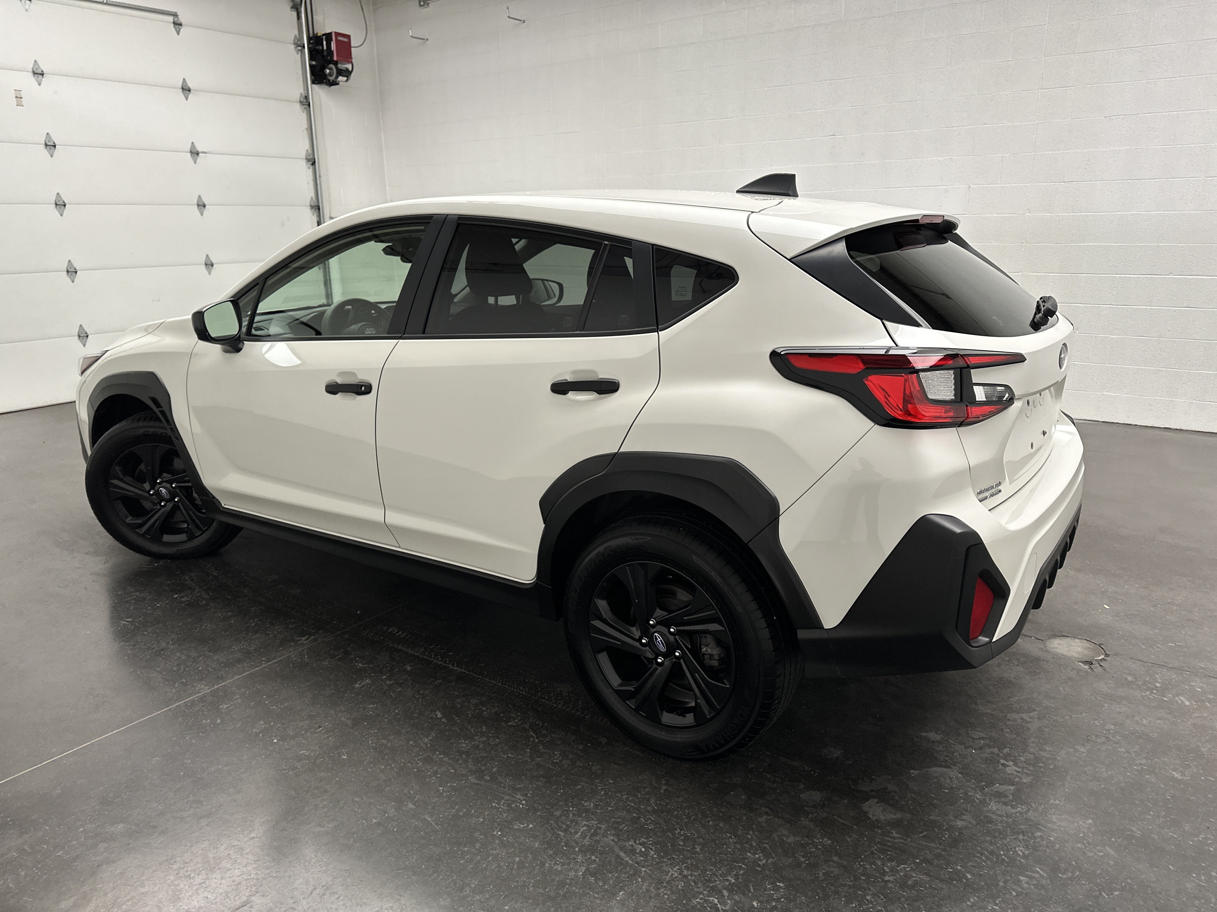 Used 2025 Subaru Crosstrek 2.0i AWD/4WD image 6