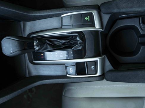 Used 2018 Honda Civic LX image 24