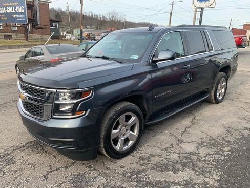 Used 2019 Chevrolet Suburban LT w/ Max Trailering Package image 2