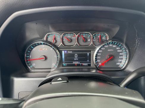 Used 2018 Chevrolet Silverado 1500 LT w/ All Star Edition image 13