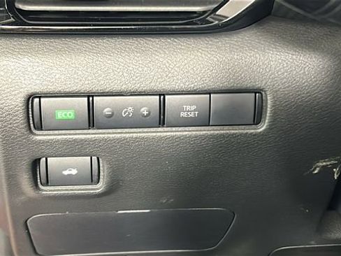 Used 2024 Nissan Sentra SV w/ All-Weather Package FWD image 20