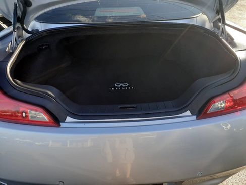 Used 2010 INFINITI G37 x Coupe w/ Premium Pkg image 18