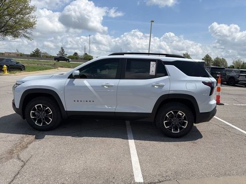 New 2026 Chevrolet Equinox ACTIV w/ Convenience Package III AWD/4WD image 6