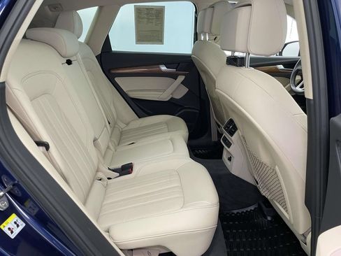 Used 2023 Audi Q5 2.0T Premium Plus w/ Premium Plus Package AWD/4WD image 22