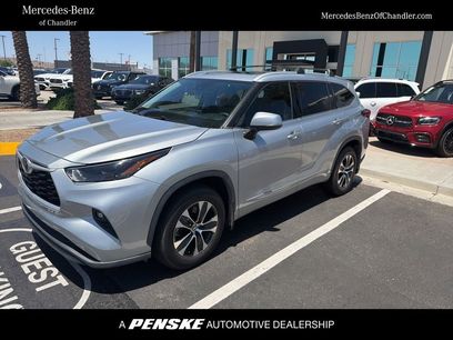 Used 2022 Toyota Highlander XLE