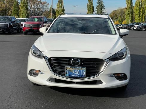Used 2018 MAZDA MAZDA3 Grand Touring w/ Premium Equipment Package image 9