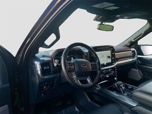 Used 2023 Ford F150 Lariat w/ Equipment Group 502A High image 9