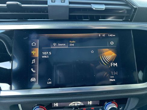 Used 2019 Audi Q3 2.0T Premium w/ Convenience Package image 25