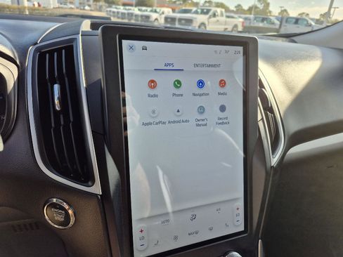 Certified 2024 Ford Edge SEL image 20