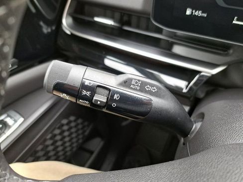 Used 2026 Kia Carnival SX Prestige image 25