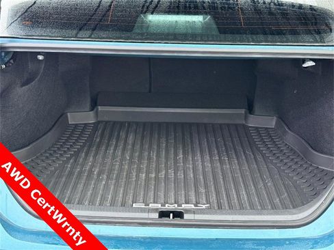 Used 2025 Toyota Camry LE w/ Convenience Package image 9