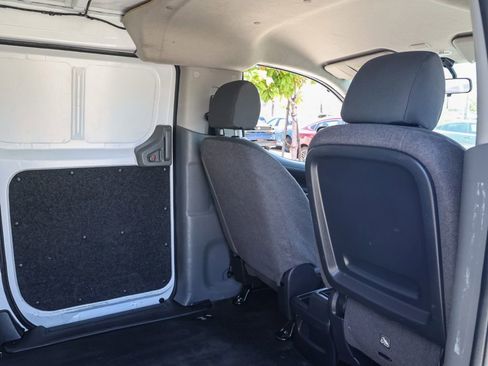 Used 2021 Nissan NV200 S w/ Back Door Glass Package FWD image 18
