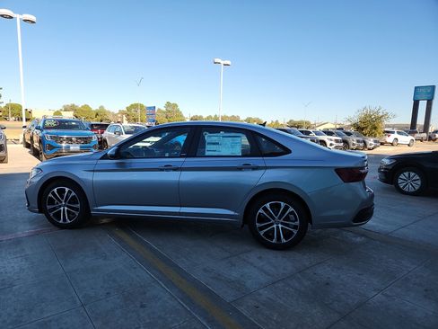 New 2026 Volkswagen Jetta Sport image 4