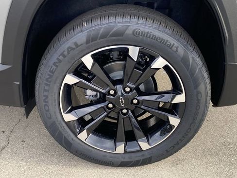 New 2026 Chevrolet Equinox RS w/ Convenience Package III image 25