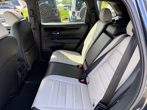 Used 2024 Honda CR-V Sport Touring image 15
