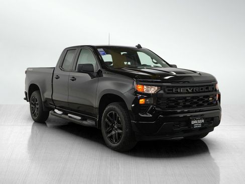 Used 2024 Chevrolet Silverado 1500 Custom w/ Turbomax Blackout Package image 7