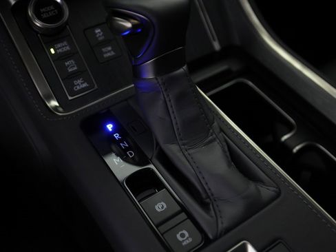 Used 2025 Lexus GX 550 image 27