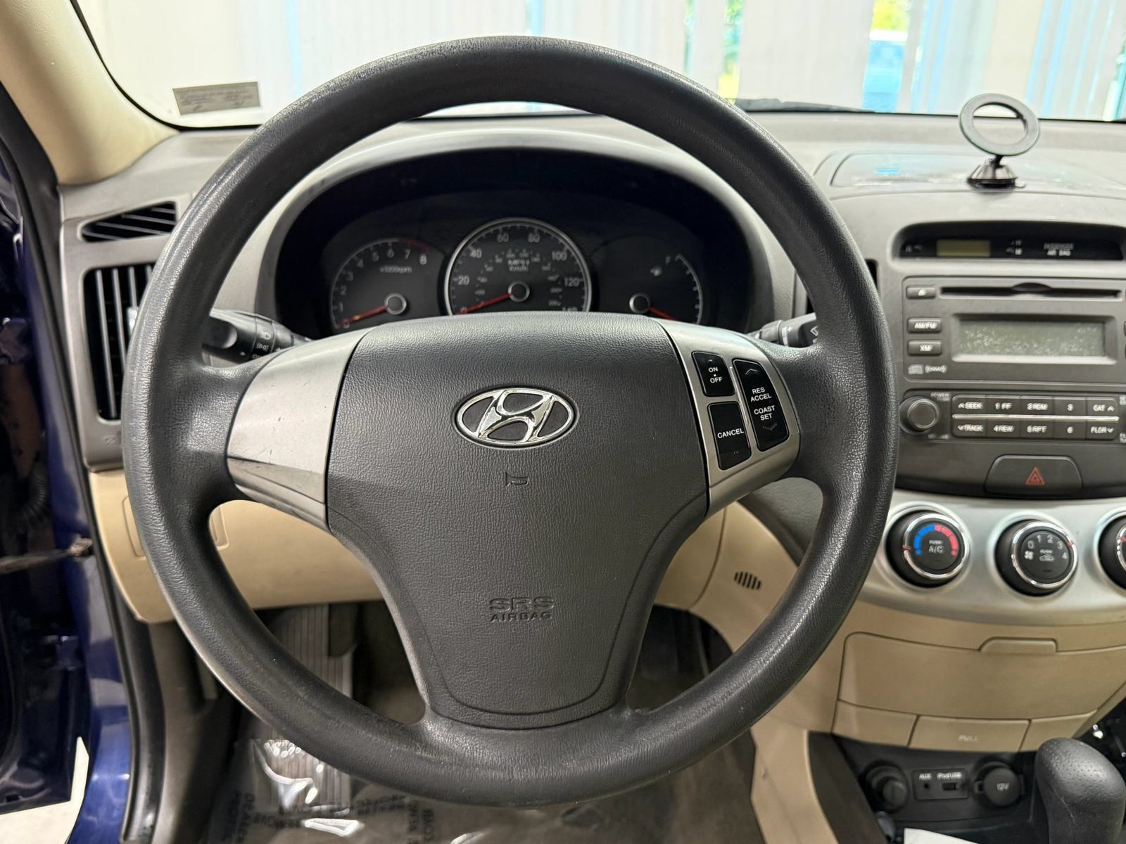 Used 2010 Hyundai Elantra GLS FWD image 26