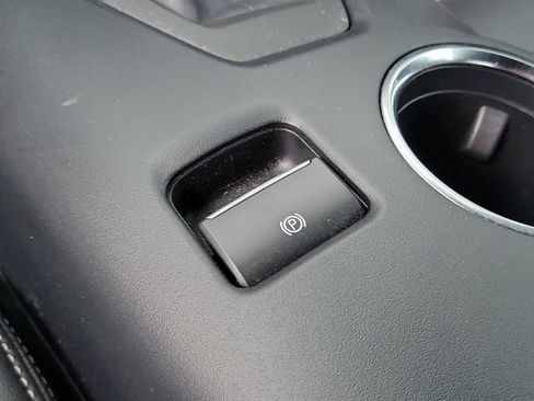 Used 2024 Ford Mustang GT Premium RWD image 26