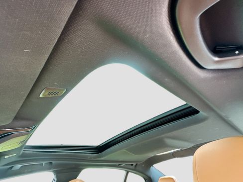 Certified 2023 BMW 540i w/ Convenience Package RWD image 19