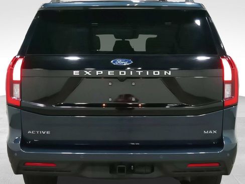 Certified 2025 Ford Expedition Max Active AWD/4WD image 5