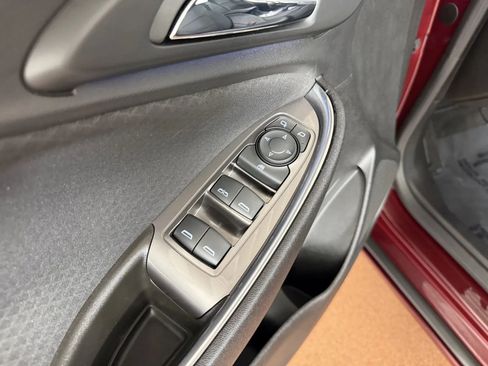 Used 2016 Chevrolet Malibu LT FWD image 15