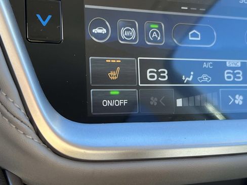 Certified 2025 Subaru Outback Premium w/ Popular Package #1 image 33