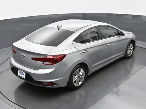 Used 2020 Hyundai Elantra SEL FWD image 31