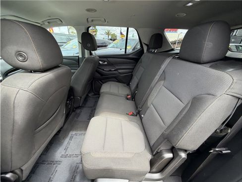 Used 2020 Chevrolet Traverse LS FWD image 21