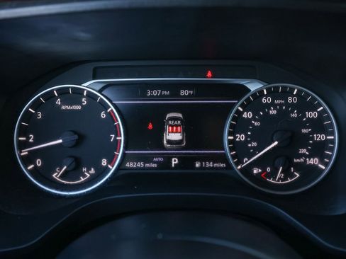 Used 2023 Nissan Rogue SV w/ SV Premium Package image 34