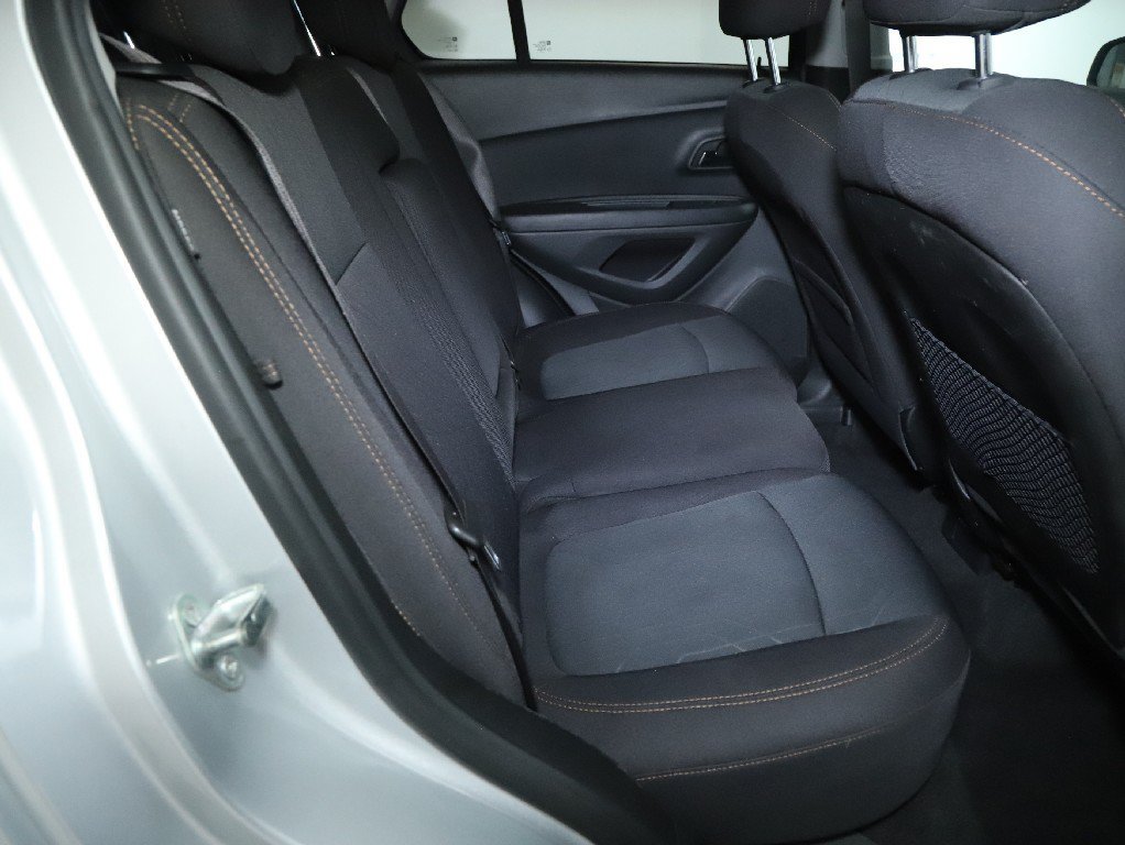 Used 2019 Chevrolet Trax LT AWD/4WD image 31